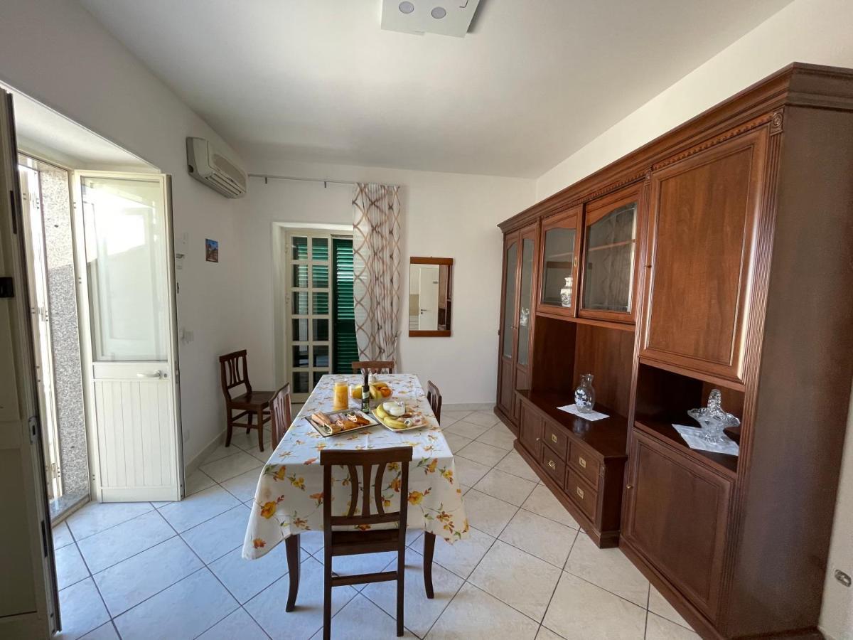 Casa Crispi Hotel Noto Ngoại thất bức ảnh